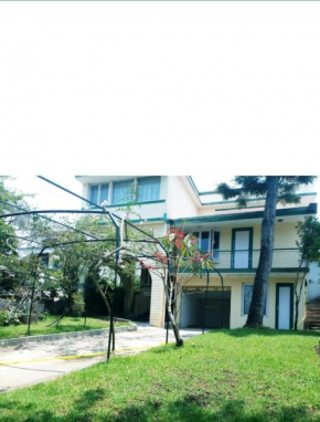 Green Woods Homestay